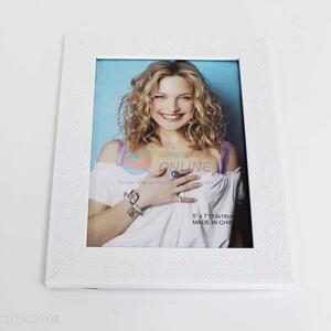White Color Wood Photo Frame with Glass