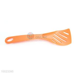 New Arrival With Cheap Price PP Leakage Shovel For Home Use