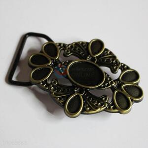 Durable in use zinc alloy belt buckle