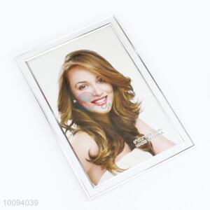 Nice Outlook Plastic Photo Frame