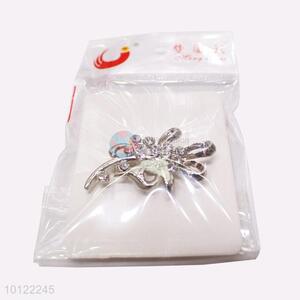 High Quality Crystal Brooch for Garment Decoration