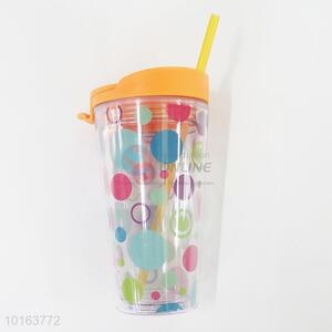 Latest Design Plastic Water Cup with Straw