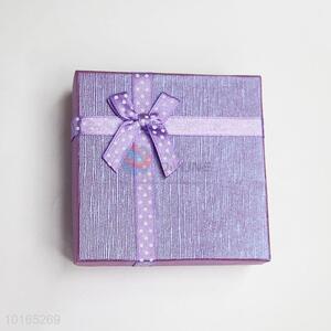 Fashion Style Gift Box Gift Packaging Box with Bowknot