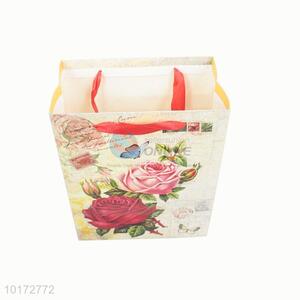 Luxury shopping paper bag with handle