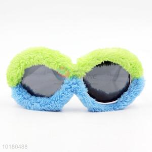 Good quality green-blue short plush sunglasses