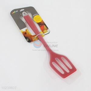 Promotional cheap silicone utensils/leakage shovel