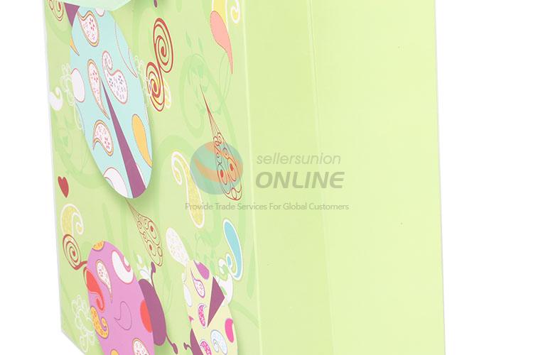 Hot Sale Gift Bag/Paper Packing Bag with Green Ribbon Handle