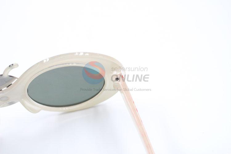 Superior Quality Fashion Design Sunglasses For Children With Beetle Decoration