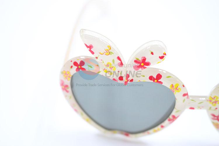 Fashion Style Apple Shape Flower Framed Sunglasses For Children