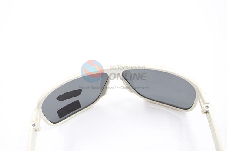 Made In China White Frame Sunglasses For Children