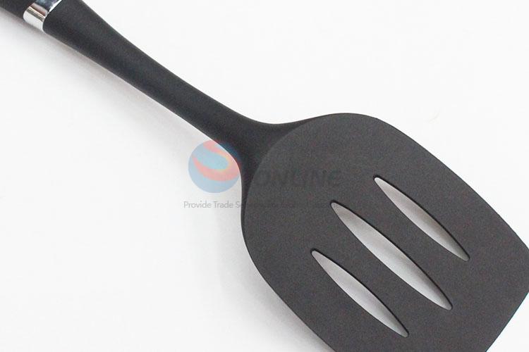 Top quality low price black leakage shovel