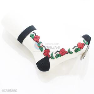 Fashion good quality women rose embroidered socks