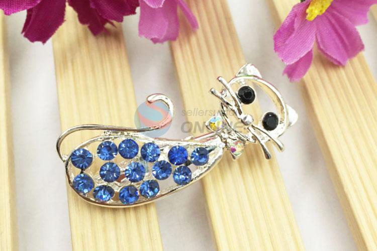 Beautiful Women Rhinestone Brooch/Breastpin in Cartoon Cat Shape