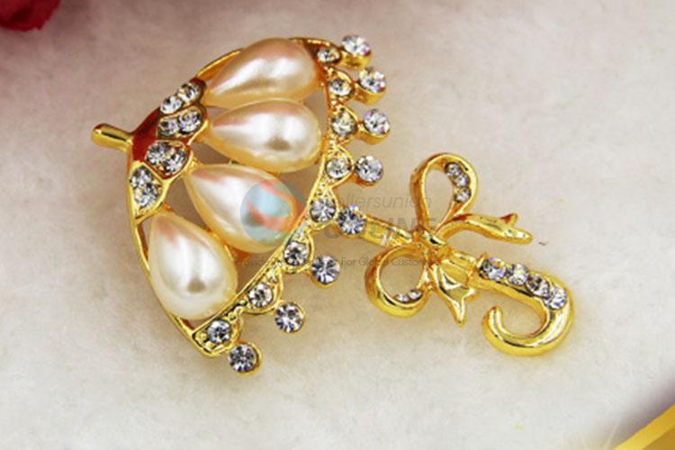 Beautiful Women Rhinestone Brooch/Breastpin with Low Price