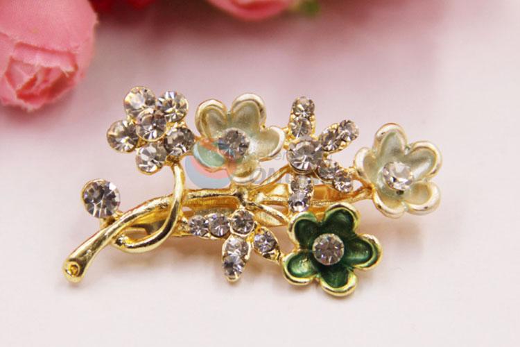 Latest Design Crystal Rhinestone Breastpin Brooch Pin