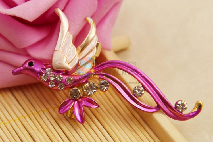 Rhinestone Pave Wedding Brooches Breastpin in Bird Shape