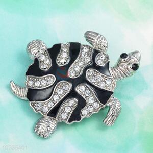 Nice design tortoise brooch for promotions