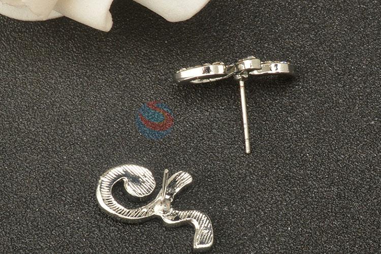 Made in China cheap fashionable earrings