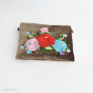 Beautiful flower embroidery toiletry bags,makeup bags,cosmetic bags