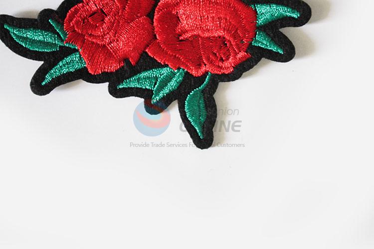 Bottom Price DIY Exquisite Flower Embroidered Sew On Patch