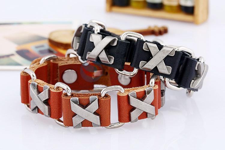 Simple Design Leather Bracelet Fashion Hand Band