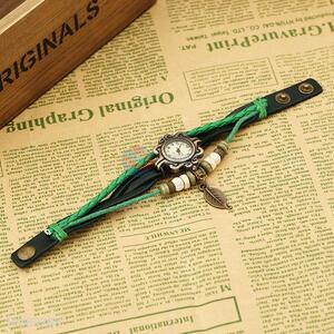 Delicate Design Leather Bracelet Wrist Watch