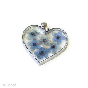 New Arrival Heart Shape Zinc Alloy Real Flower Pendant With Gold Chain