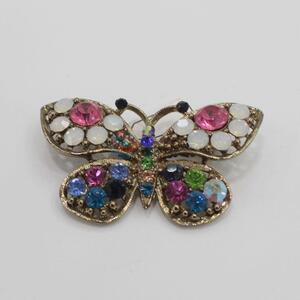 Modern design buttfly brooch