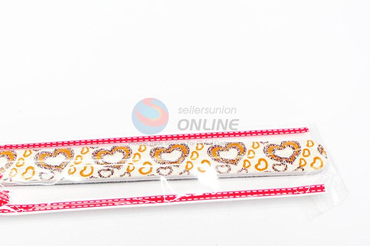 Hot sales good cheap heart pattern nail file