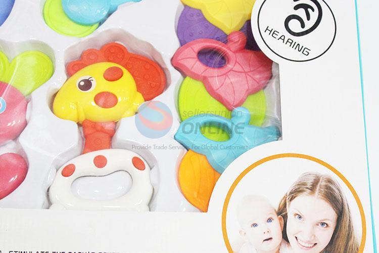 Fashion Cheap Plastic Fun Baby Rattle Toys in Display Box