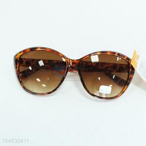 Competitive Price Plastic Sun Glasses for Sale