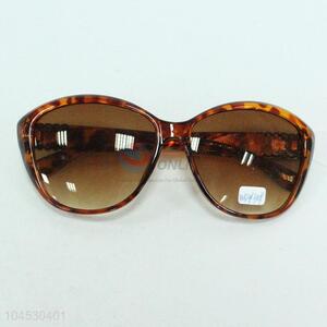 New Arrival Plastic Sun Glasses for Sale