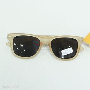 New Design Plastic Sun Glasses for Sale