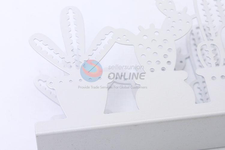 Latest Design Cactus Shaped White Color Iron Napkin Holder