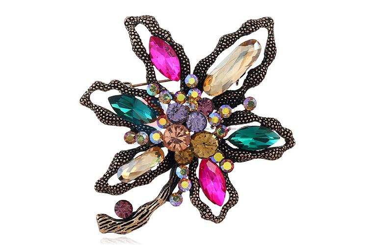 New arrival flower shape alloy brooch