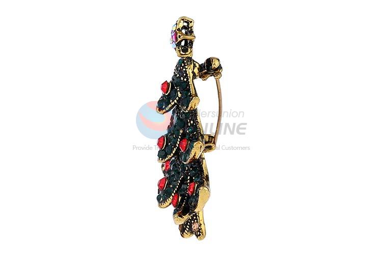 China OEM Christams tree shape alloy brooch