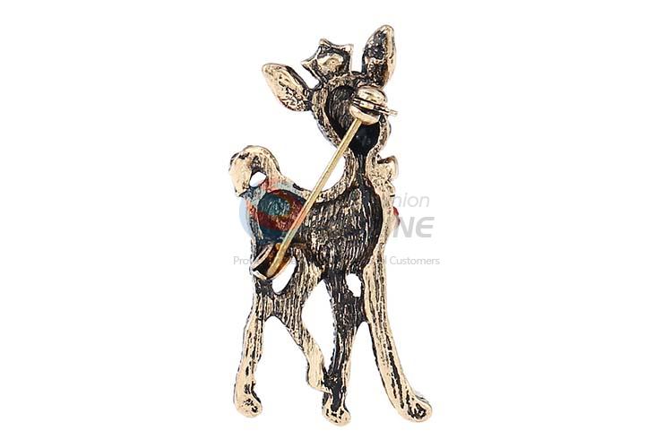 Wholesale cheap deer shape alloy brooch