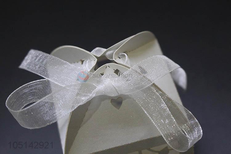 Wholesale new style laser cut paper candy box with ribbon