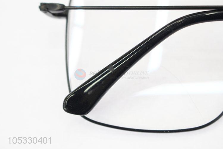 Creative Design Black Color Alloy Frame Myopia Glasses