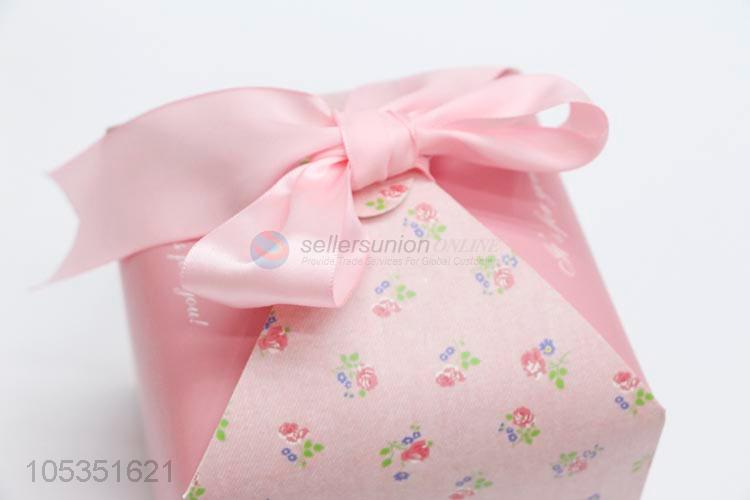 Delicate Design Pink Flower Pattern Party Wedding Favor Gift Boxes