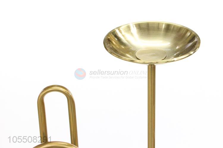 Wholesale modern indoor decor golden trumpet shape candle holder