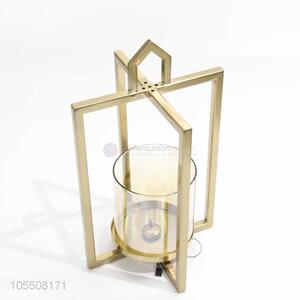 Factory sales modern indoor decor golden metal candle holder