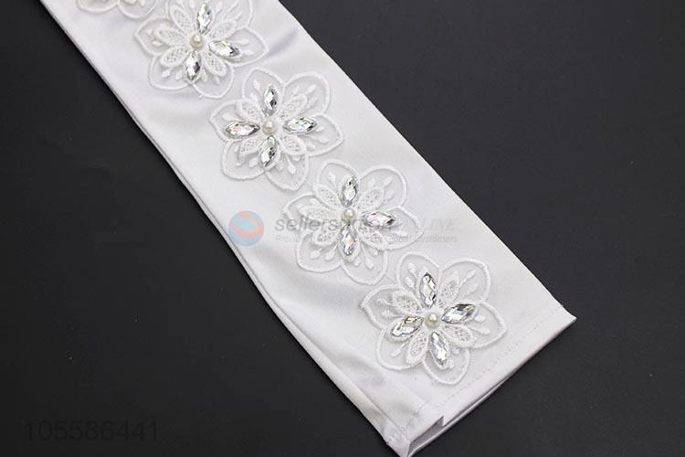 Competitive Price Satin Woman Gloves For Wedding Party