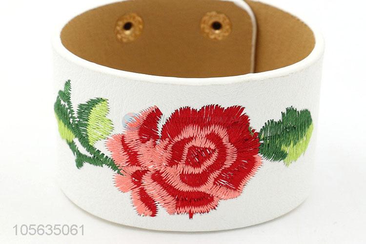 New arrival fashion wide flower embroidered leather bracelet