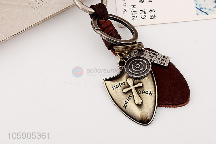 Wholesale new personalized shield pendant leather key chain