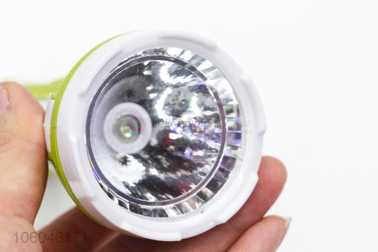 Cheap plastic battery bright led flashlight