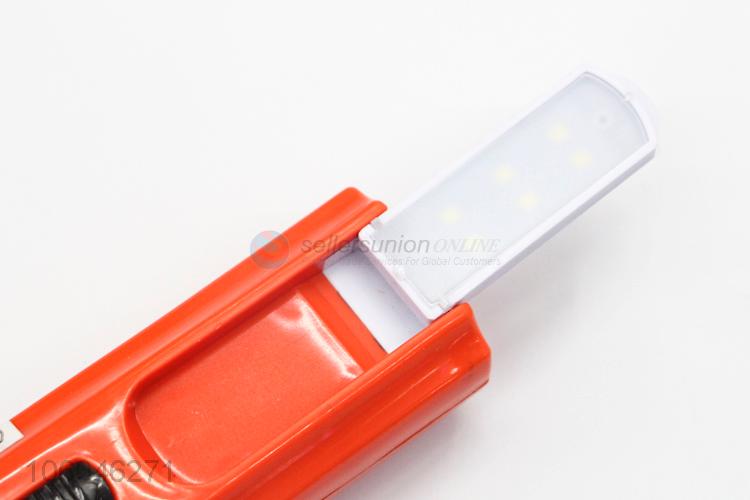 Wholesale custom hard light long distance led plastic flashlight with battery