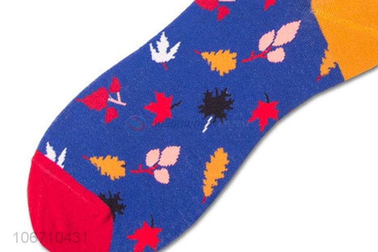 New Fashion Leaf Design Men Cotton Socks Comfortable Mid-Calf Length Sock