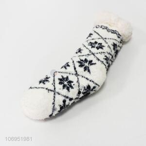 Wholesale women winter thicker plush socks home floor socks