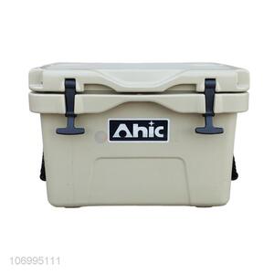 Hot sale 25L food grade enviromental material insulated box cooler box